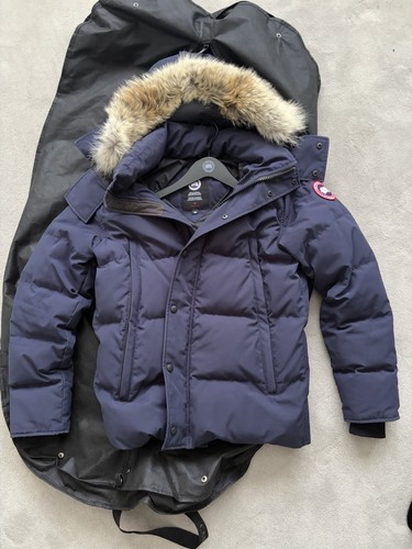 New canada goose wyndham parka - new,