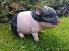 *NEW SITTING RESIN FINISH BLACK & WHITE POT BELLY PIGS GARDEN/HOME ORNAMENT