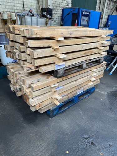 Lengths wooden posts - 50,
