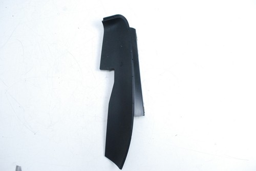 Right side fairing cowl for