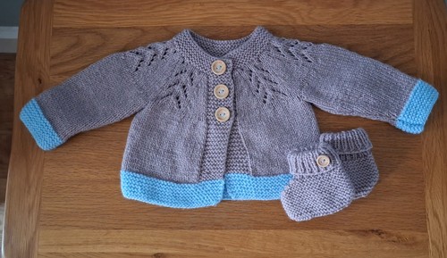Hand knitted baby - baby, matinee