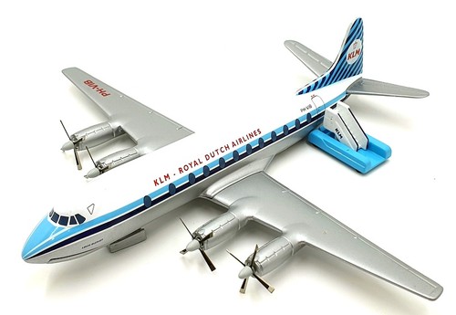 Corgi 144 aa30506 vickers - -,