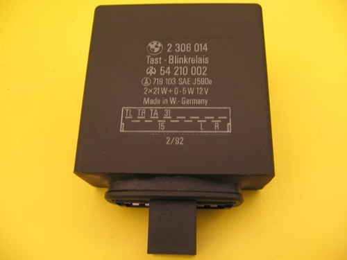 Push button indicator relay