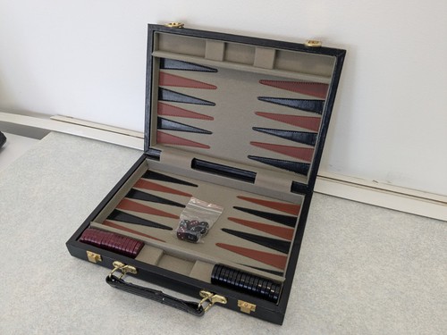 Jaguar backgammon set faux - backgammon,