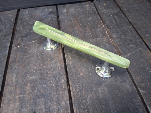 Green lucite chrome handle - &,
