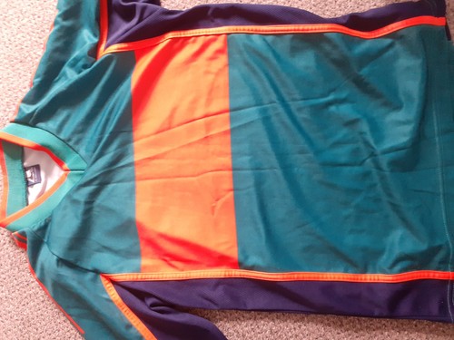 Second hand football shirts - hand,