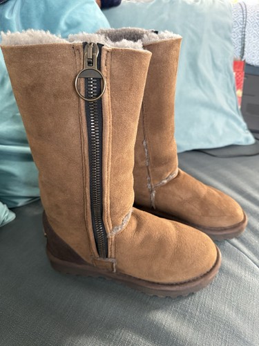 Celtic sheepskin boots size - sheepskin, 4