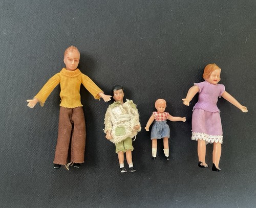 Vintage dolls house - vintage,