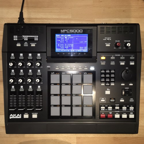 Akai professional mpc 5000 - professional,