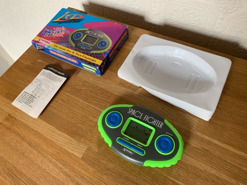 Systema space fighter lcd - 90's,