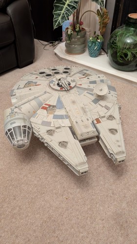Star wars millenium falcon - star,