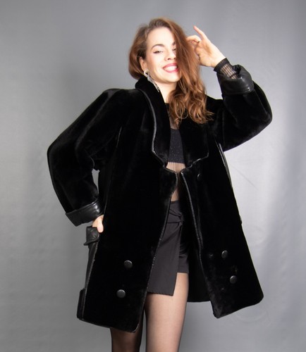 17715 amazing black real - amazing,