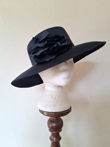 Bermona trend london england - trend,