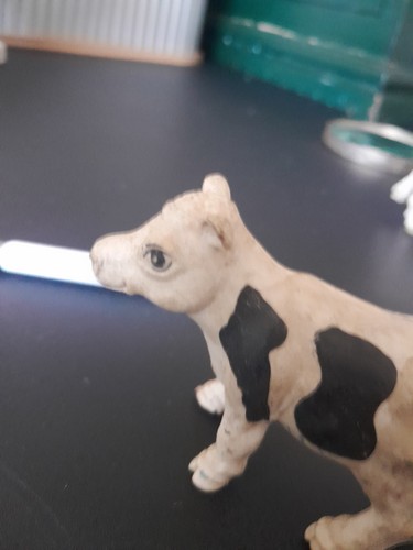Britains cow plastic farm - cow.,
