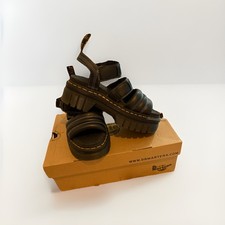 Dr MARTENS Ricki Platform