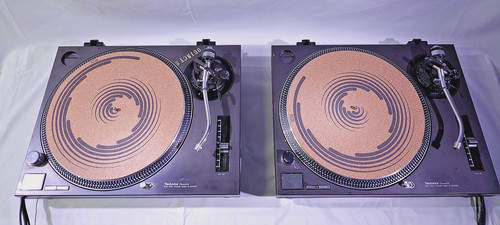 Technics 1210mk2 turntable - technics, sl-1210mk2