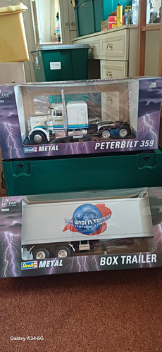 Revell metal peterbilt - revell,