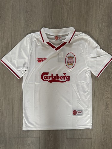 Liverpool away medium - away,