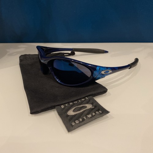 Authentic oakley minute 0 - oakley,
