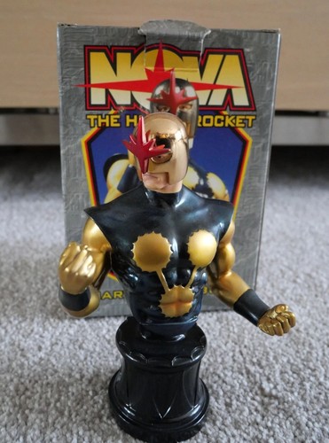 Bowen nova bust approx - bowen,