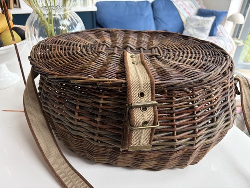 Vintage wicker fishing - wicker,