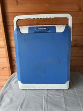 Halfords 24L Electric Cool Box, Blue, Portable, 12V for Car/Campervan