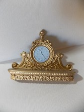 Dolls House Ornate Wall Shelf Ornate Clock 1 /12 Th Scale 