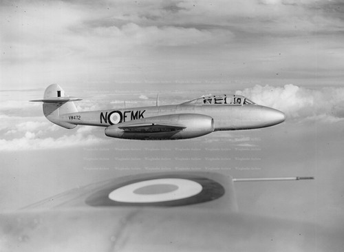 Gloster meteors aviation - gloster,