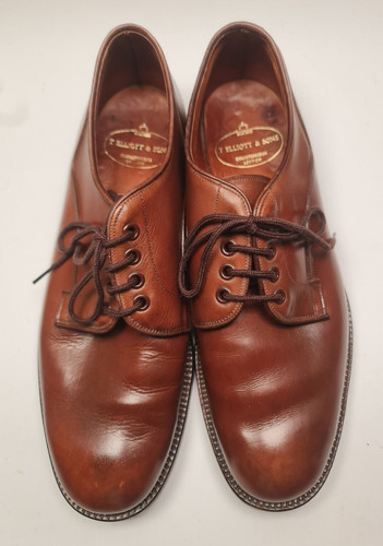 Dapper dresser alert - dresser, find