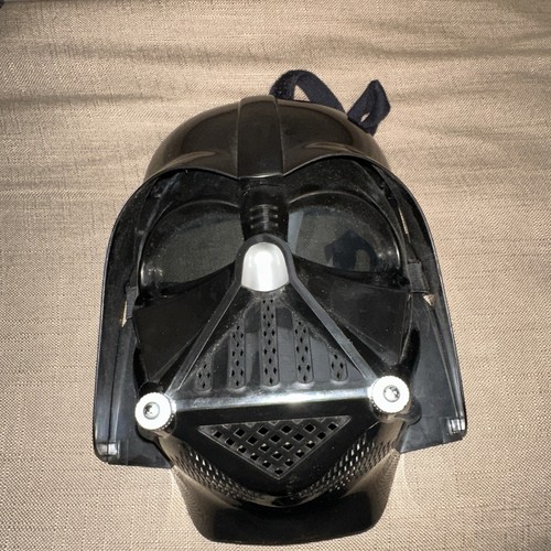 Rare hasbro 2010 darth vader - rare,