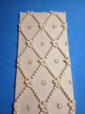 Silicone cake decorating mould