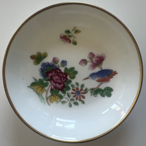 Wedgwood cuckoo pattern - cuckoo, pin