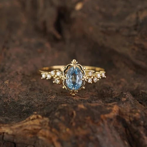Engagement ring oval - oval, blue