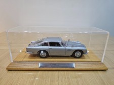 Danbury Mint James Bond 007