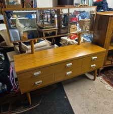 Vintage / Retro / Mid Century
