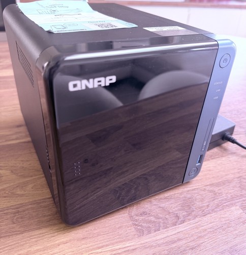 Qnap bay nas storage - bay,