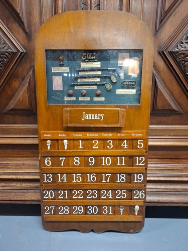 Vintage wooden perpetual wall - wooden,