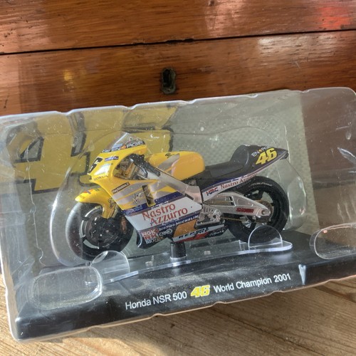 Valentino rossi altaya 18 - rossi,
