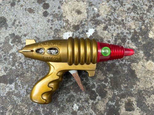 Ray toy robot gun - ,