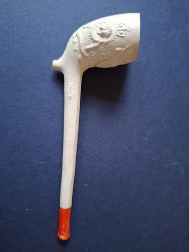 Antique clay pipe - clay, pipe.
