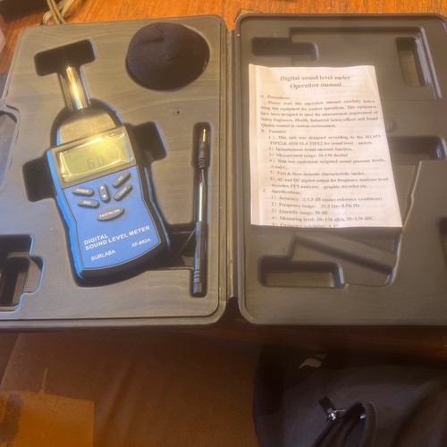 Digital sound level meter - level,