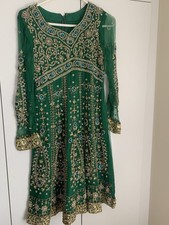 Green and gold Heavy Asian