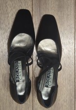 Roland Cartier Black Leather