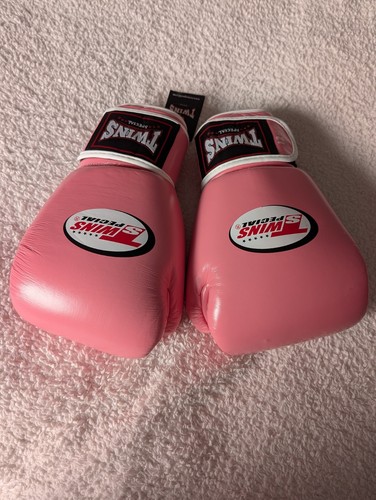 Twins muay thai boxing - twins, gloves