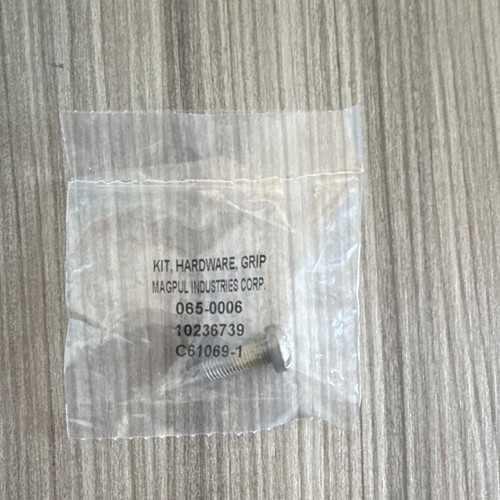 Magpul grip bolt - magpul,