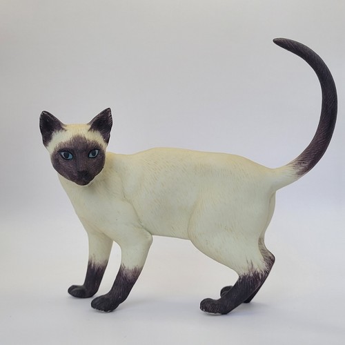 Siamese cat figure signed - cat,