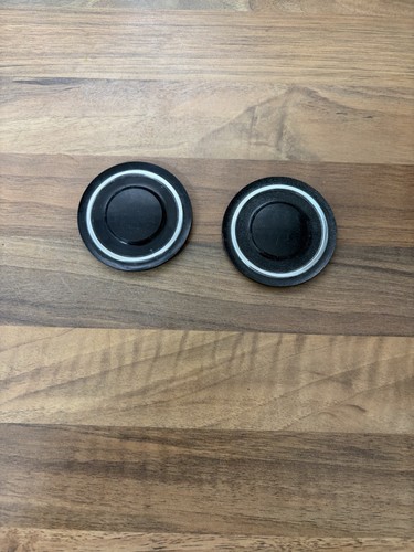 Bmw 1602 and 2002 front - front, seats