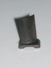 1 Rolls Royce Jet Turbine Aircraft 4 Stator Vane - JJ916046 - Titanium collect