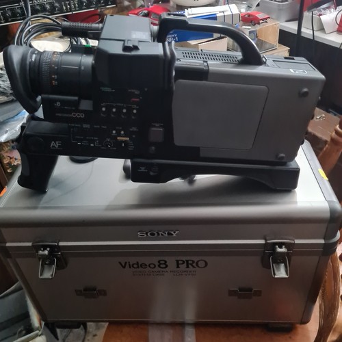 Vintage sony video8 pro - vintage,