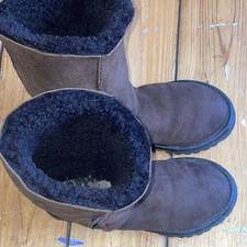 Celtic & Co. Brown Sheepskin
